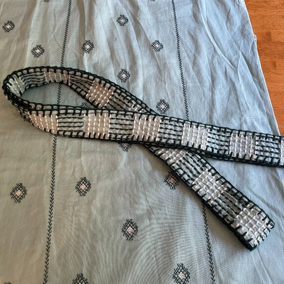 Size XL Zara embroidered midi dress - Picture 12 of 16